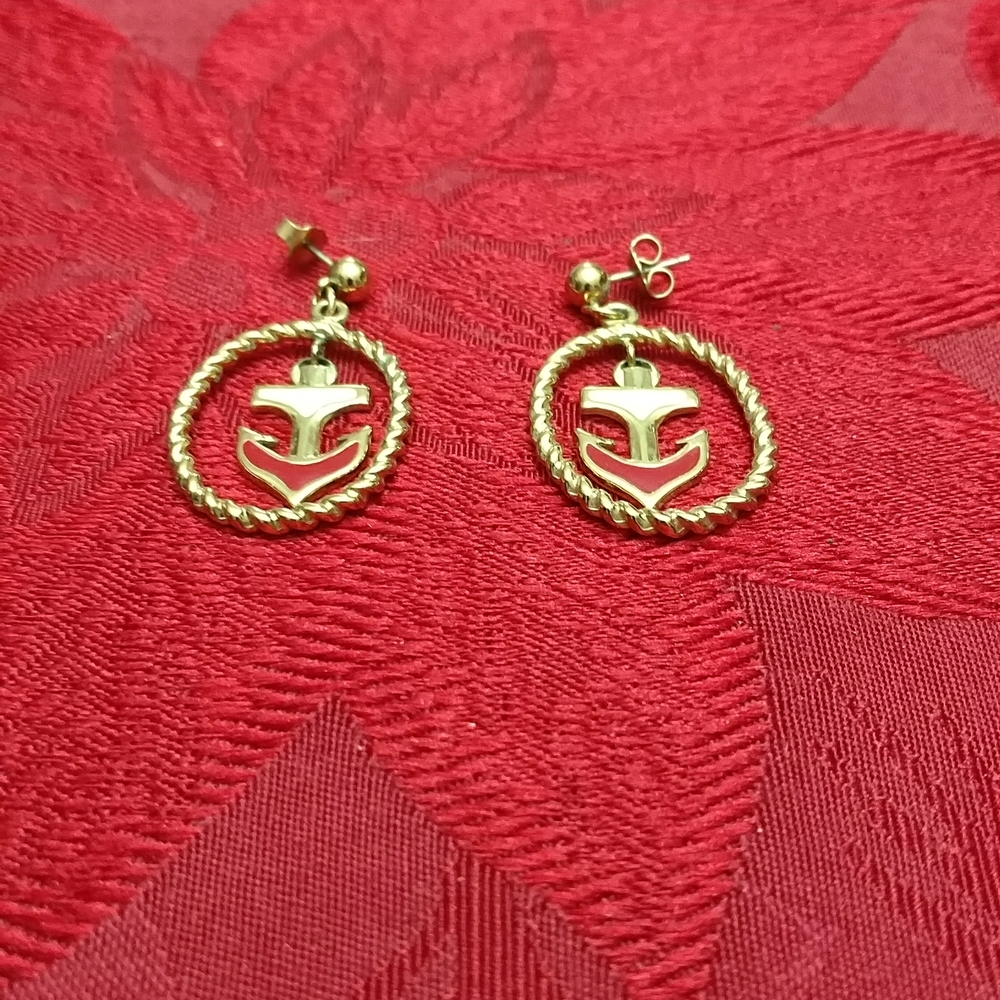 Cute Gold Fashion Pierced Earrings with dangling red and white enamel anchors